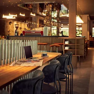 Met 4*, Amsterdam Holandia