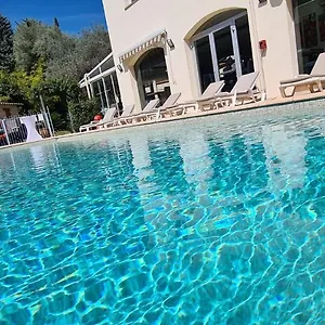 *** Hotell Le Floreal Frankrike